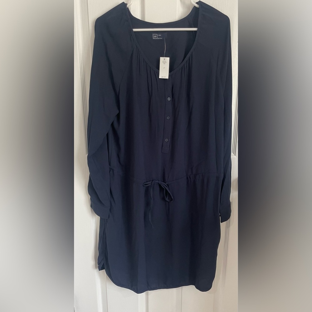 Navy blue Gap dress in a size Tall Large.